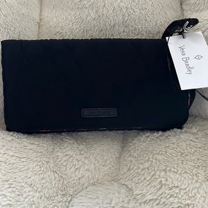 Vera Bradley Wallet/wristlet